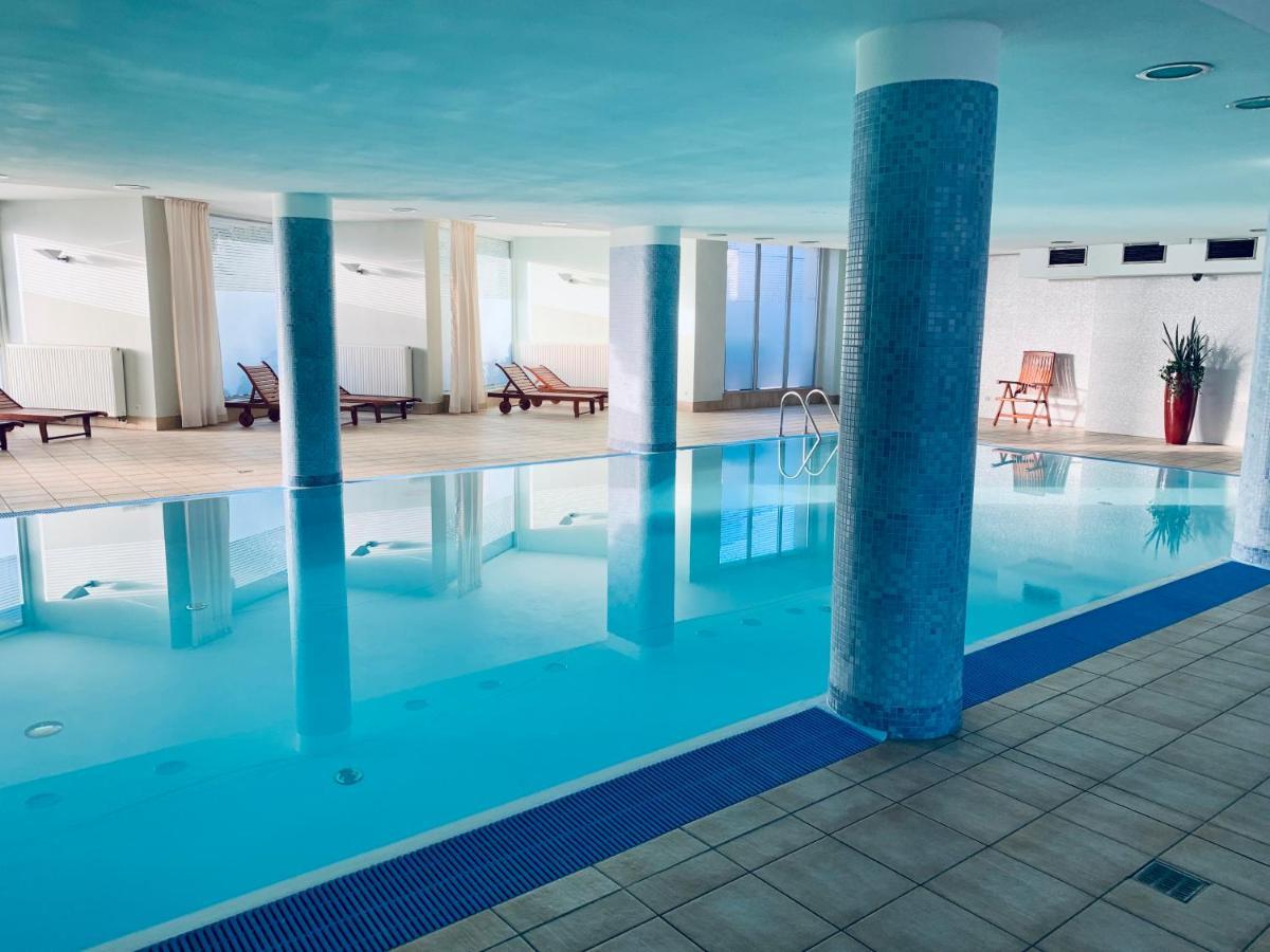 City View Wellness Apartment Swim&Steam&Relax Красков Екстериор снимка